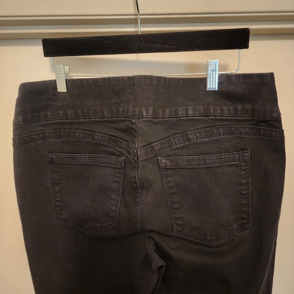 Style & Co Boot Leg Jean - Picture 7 of 13